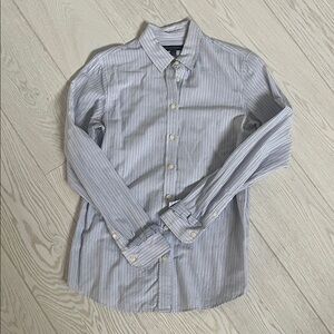 Banana Republic size small Dillon shirt.